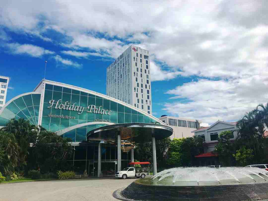 holiday palace resort casino là casino nổi tiếng kết hợp nghỉ dưỡng